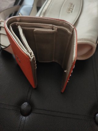 Bolso y monedero GUESS