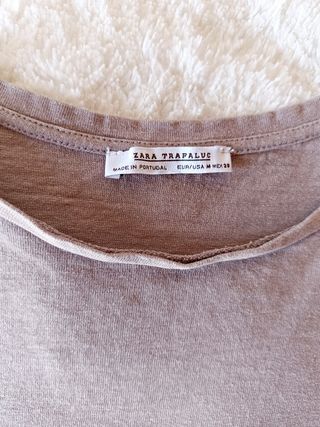 Camiseta color topo Zara