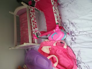 BEBES DE JUGUETE Y ACCESORIOS VARIOS
