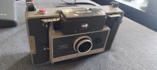 Máquina Polaroid antigua
