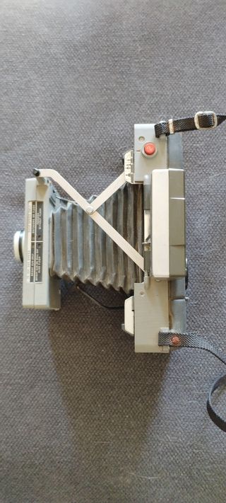 Máquina Polaroid antigua