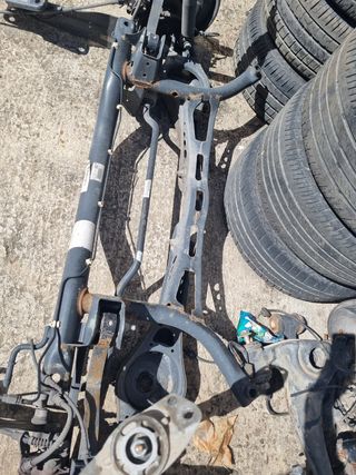 Eje puente trasero con suspensión golf 5 gasolina 