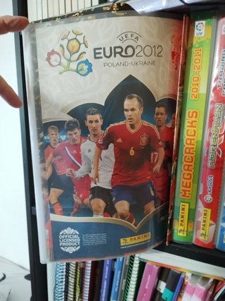 Adrenalyn e Invizimals. Album Futbol Panini.