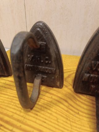 Plancha hierro antiguo