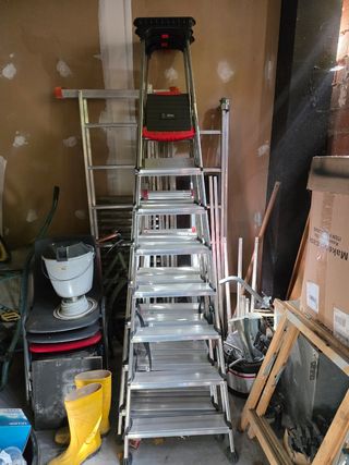 Escalera de 8 peldaños con plataforma 