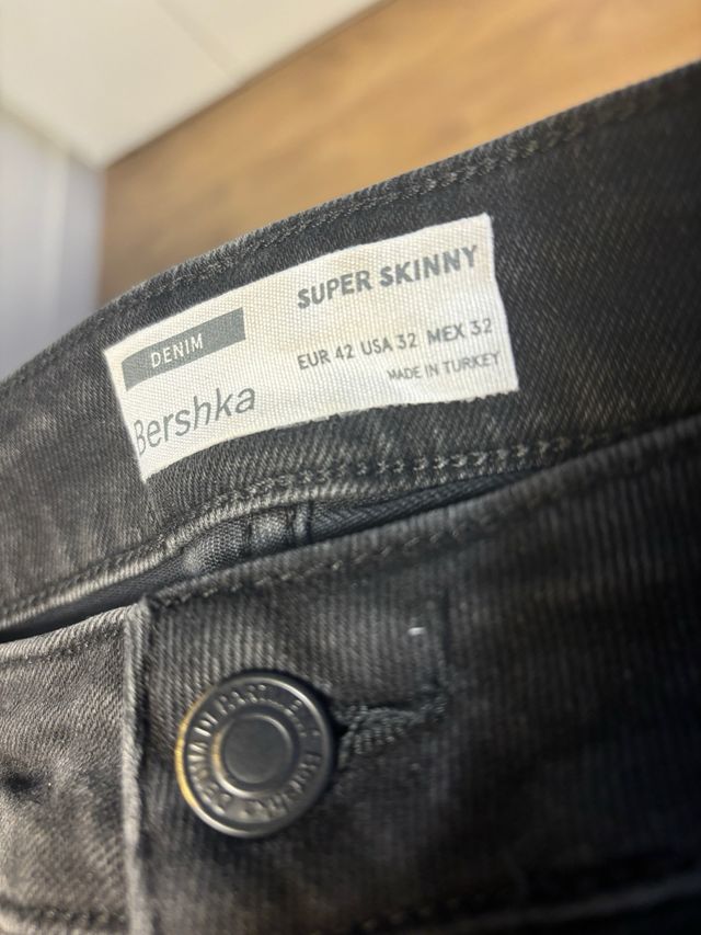 Pantalón Largo Bershka