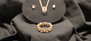 Conjunto Swarovski oro rosa