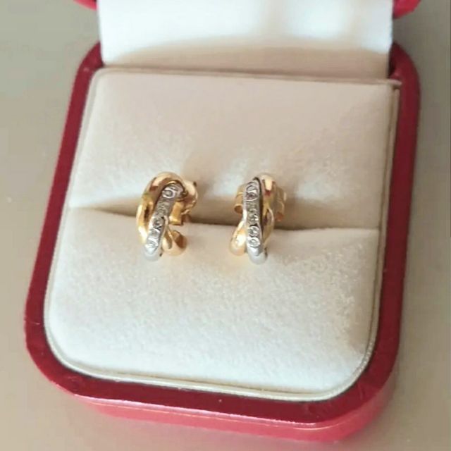 Pendientes de oro y diamantes
