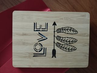 Biglietto auguri in legno