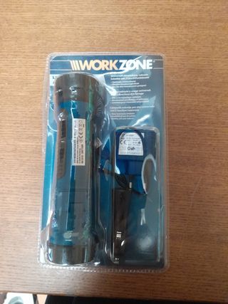 Torcia con 2 funzioni luminose