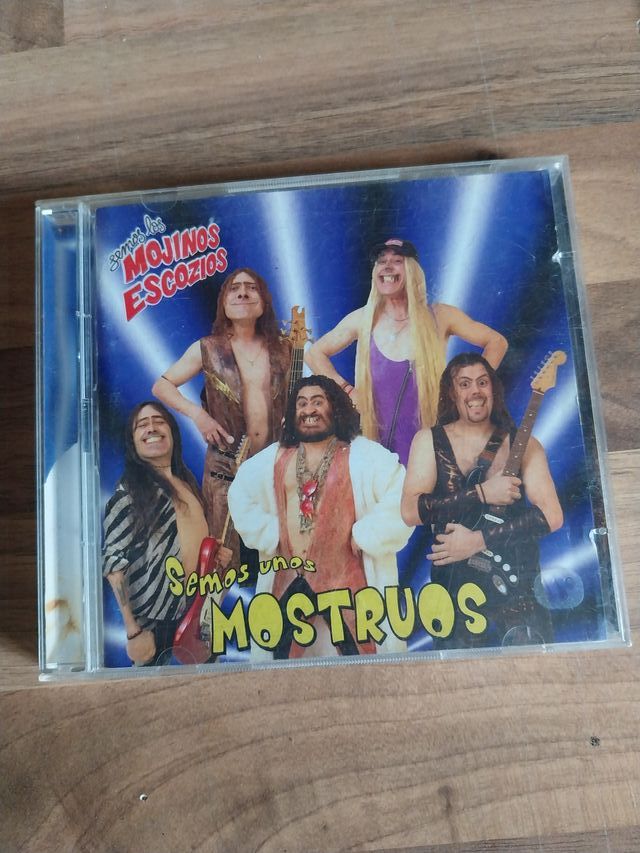 Mojinos Escozios - Semos unos mostruos cd+dvd