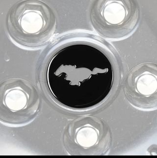 CUBIERTA DECORATIVA FORD MUSTANG SIN ESTRENAR 