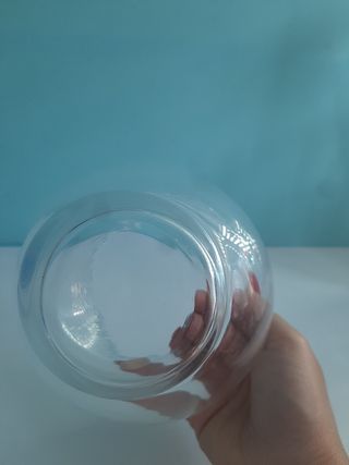 Vaso di vetro piccolo