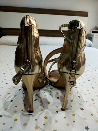 Zapatos Guess talla 38