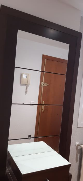 Mueble para entrada.