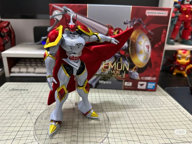 S.h.f dukemon alphamon y omegamon