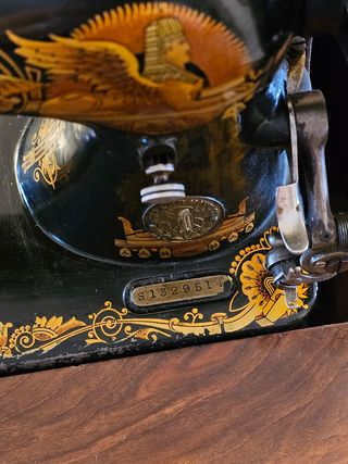 Máquina de coser con máquina Singer