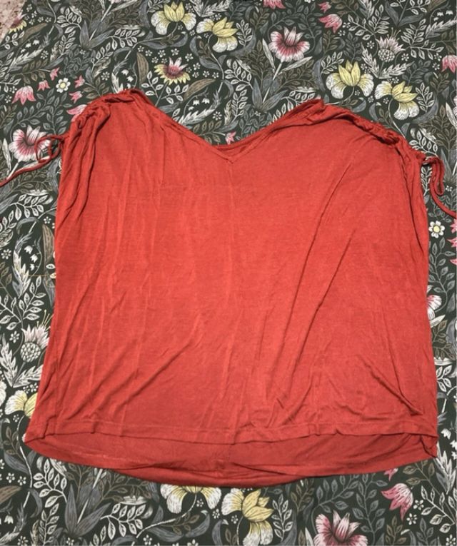 Camiseta naranja MANGO