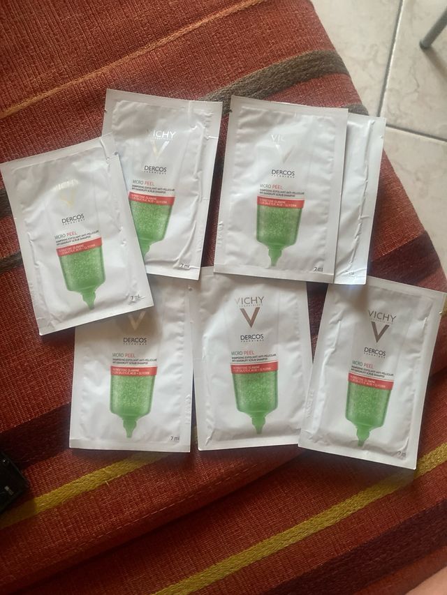Vichy dercos micro peel