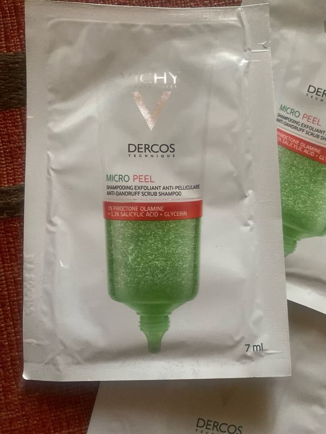 Vichy dercos micro peel