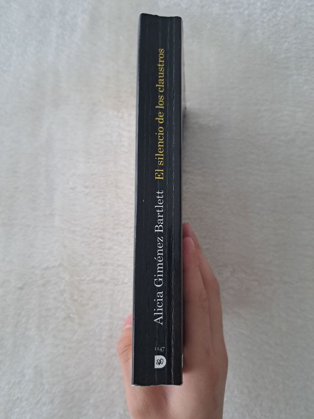 El silencio de los claustros de Alicia Giménez