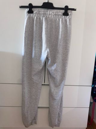 pantalon chandal gris 