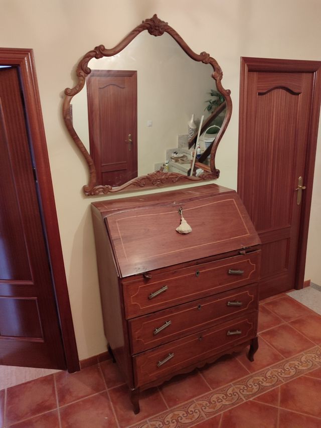 Mueble antiguo secreter