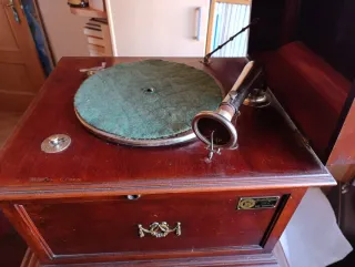 Gramófono para reformar