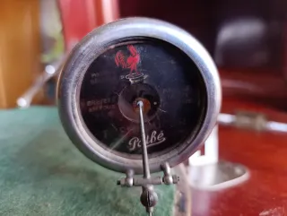 Gramófono para reformar