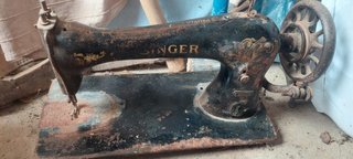 Maquina coser SINGER