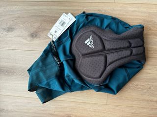 Culote con tirantes Adidas x Parley