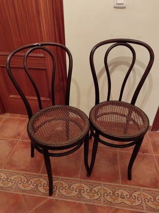 Sillas antiguas rafia