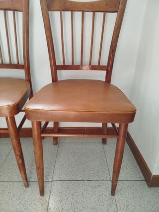 6 SILLAS ANTIGUAS DE MADERA