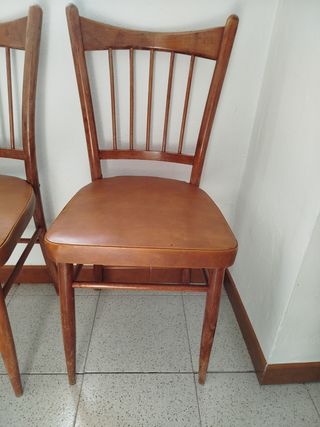 6 SILLAS ANTIGUAS DE MADERA