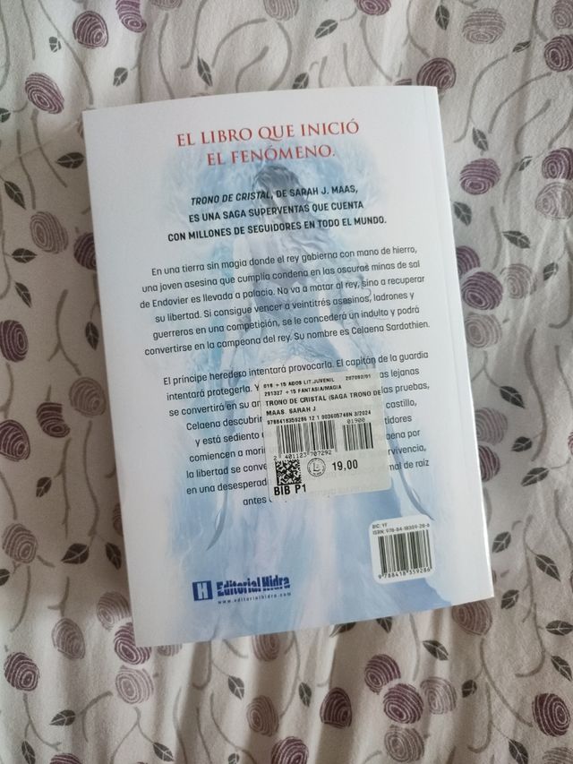 Trono de Cristal edición blanca