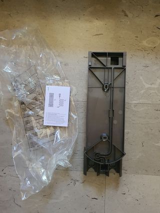 Base di ricarica per Dyson V8