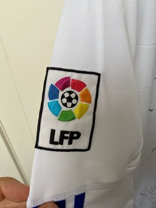 Camiseta Real Madrid 2010-2011 Firmada plantilla