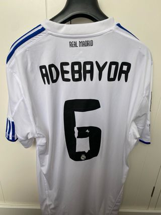 Camiseta Real Madrid 2010-2011 Firmada plantilla