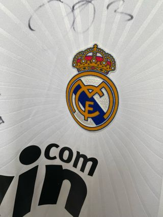 Camiseta Real Madrid 2010-2011 Firmada plantilla
