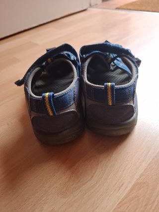 Chanclas infantiles. KEEN. talla 34