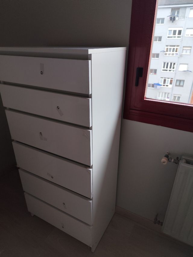 Cómoda nueva a estrenar