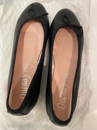 BAILARINAS de piel negra con cuña