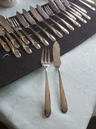 DALIA CUBIERTOS PESCADO 10