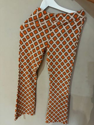Conjunto Estampado de Chaleco y Pantalones