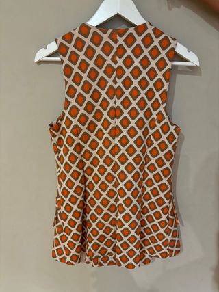 Conjunto Estampado de Chaleco y Pantalones