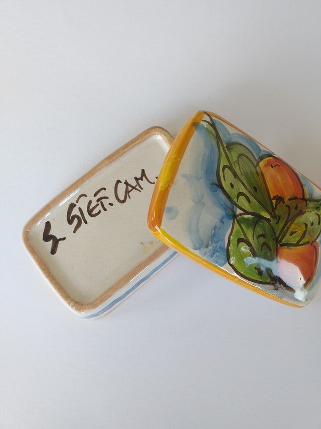 Scatolina in ceramica