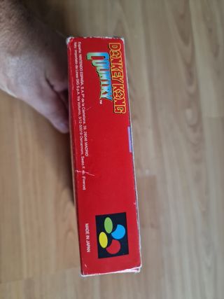 Super nintendo donkey kong country