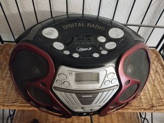 Radio Estereo CD Mp3 Thomson anti apagones