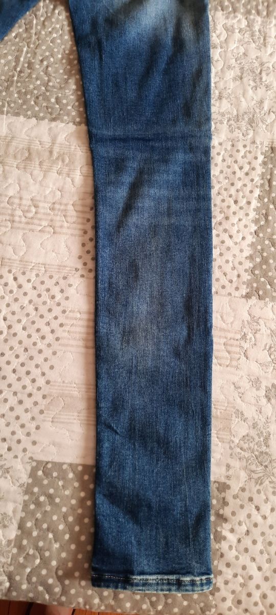 Pantaloni in denim 👖