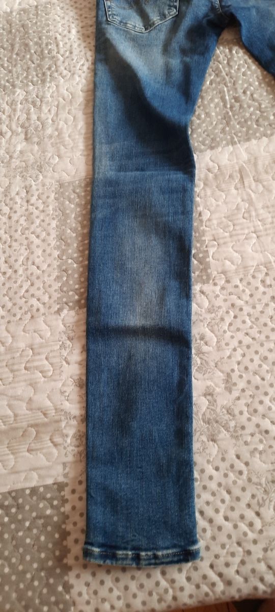 Pantaloni in denim 👖